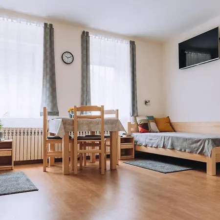 Ady 6 Apartment Senta